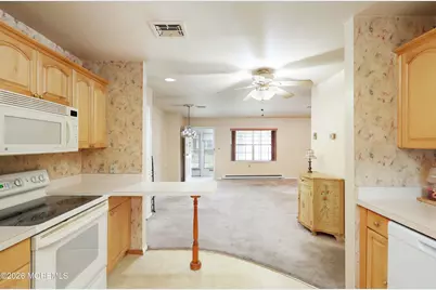62C Buckingham Drive, Lakewood, NJ 08701 - Photo 15