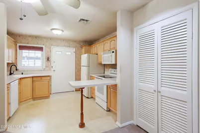 62C Buckingham Drive, Lakewood, NJ 08701 - Photo 11
