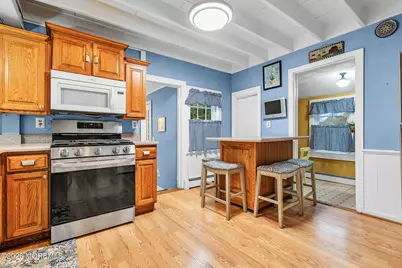 854 Bay Avenue, Toms River Township, NJ 08753 - Photo 11