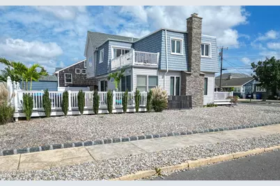 417 Coral Gables Drive, Lavallette, NJ 08735 - Photo 9