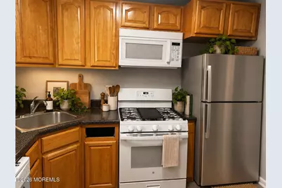 214 4th Street #A & B, Hazlet Township, NJ 07730 - Photo 3