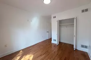 33 Summit Ave, Jersey City, NJ 07304 - Photo 7