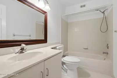 2704 Commons Drive #4, East Brunswick Township, NJ 08816 - Photo 11