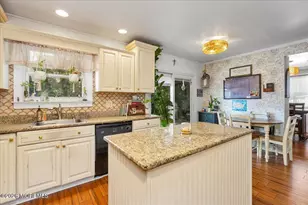 48 Cresci Blvd, Hazlet Township, NJ 07730 - Photo 11