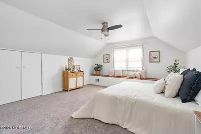 48 Cresci Boulevard, Hazlet Township, NJ 07730 - Photo 23