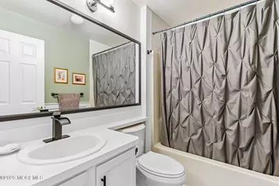 25 Longbrook Lane, Freehold, NJ 07728 - Photo 13
