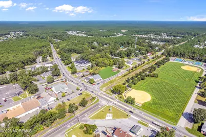 102 Manchester Boulevard, Whiting, NJ 08759 - Photo 17