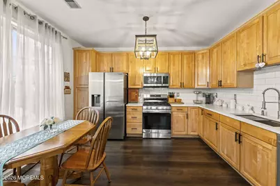 556 Saint Andrews Place, Manalapan Township, NJ 07726 - Photo 9