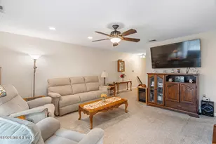 11 Interlaken Ct, Freehold, NJ 07728 - Photo 5