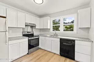 91 Westport Dr, Whiting, NJ 08759 - Photo 9