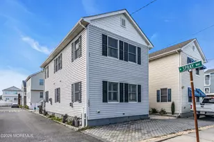 102 W Spray Way, Lavallette, NJ 08735 - Photo 1