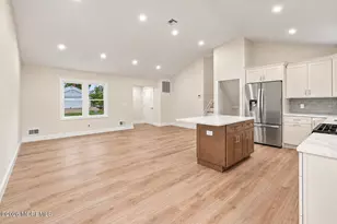 10 Hill Dr, Neptune Township, NJ 07753 - Photo 37
