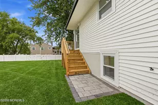 10 Hill Dr, Neptune Township, NJ 07753 - Photo 21