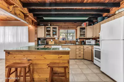 836 Beach Avenue, Beachwood, NJ 08722 - Photo 15