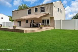 26 Rothbard Rd, Hazlet Township, NJ 07730 - Photo 3