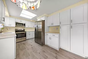 420A Newport Way, Monroe Township, NJ 08831 - Photo 19