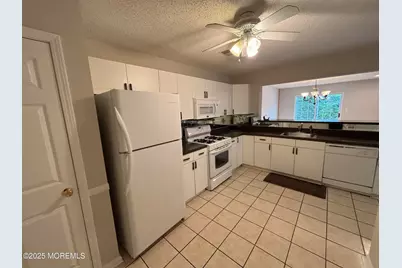 8 Fiddlers Elbow Court, Howell Township, NJ 07731 - Photo 5