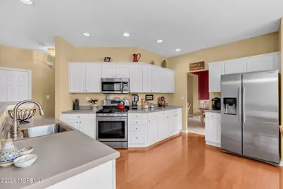 46 Baltusrol Drive, Manalapan Township, NJ 07726 - Photo 17