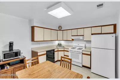 472 Forest Street #204, Kearny, NJ 07032 - Photo 17