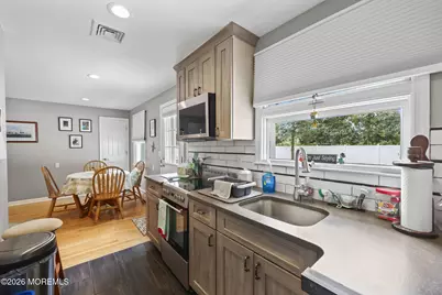 33-35 Atlantic Avenue, Manasquan, NJ 08736 - Photo 17