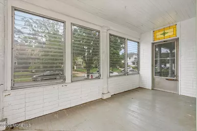27 E Garfield Avenue, Atlantic Highlands, NJ 07716 - Photo 33