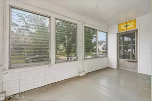 27 E Garfield Ave, Atlantic Highlands, NJ 07716 - Photo 33