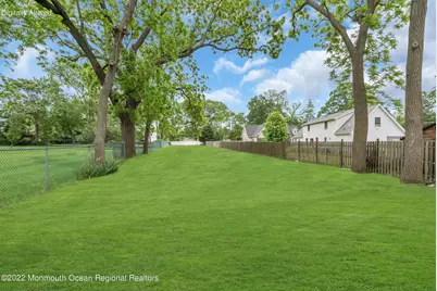 370 W Park Avenue, Oakhurst, NJ 07755 - Photo 5