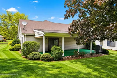 85 Caldwell Terrace, Marlboro Township, NJ 07746 - Photo 33