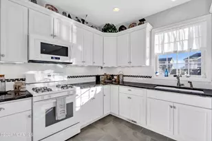 239 Kathryn St, Lavallette, NJ 08735 - Photo 15