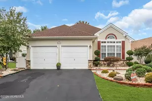 40 Isabella Dr, Manchester Township, NJ 08759 - Photo 1