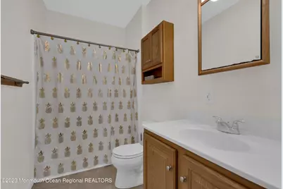 374.5 W Park Avenue, Oakhurst, NJ 07755 - Photo 19