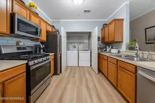 319 Sophee Ln, Lakewood, NJ 08701 - Photo 13