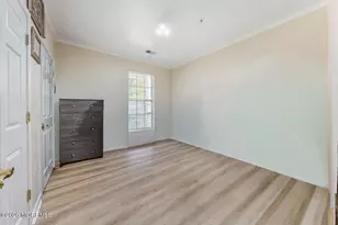 319 Sophee Ln, Lakewood, NJ 08701 - Photo 7