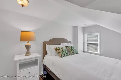 1609 Ocean Avenue N, Spring Lake, NJ 07762 - Photo 29