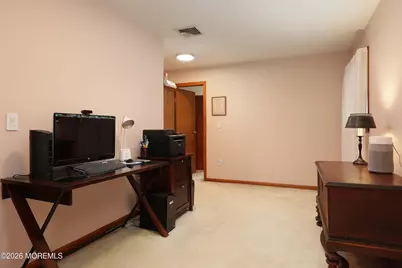 10 Broadway, Belford, NJ 07718 - Photo 17
