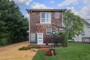 10 Broadway, Belford, NJ 07718 - Photo 25