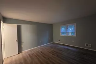 1700 Nj 37 W, Toms River Township, NJ 08757 - Photo 5