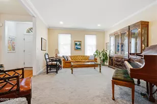 5 Dove Ln, Lakewood, NJ 08701 - Photo 11