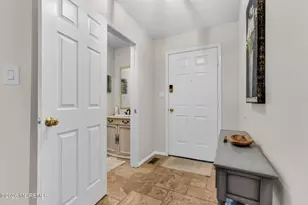20 Oxford Ln, Middletown, NJ 07748 - Photo 3