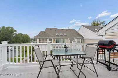 46 Tulip Lane, Freehold, NJ 07728 - Photo 9
