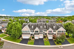 77 Deepwater Cir, Manalapan Township, NJ 07726 - Photo 21