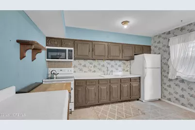 44 Adriana Court #44, Brick, NJ 08724 - Photo 11