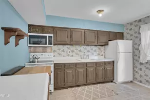 44 Adriana Ct, Brick, NJ 08724 - Photo 11