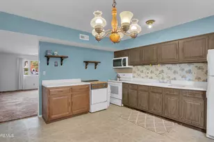 44 Adriana Ct, Brick, NJ 08724 - Photo 9