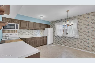 44 Adriana Court #44, Brick, NJ 08724 - Photo 7
