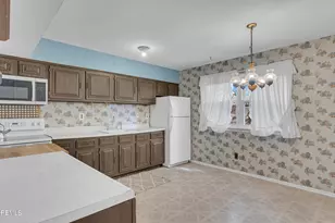44 Adriana Ct, Brick, NJ 08724 - Photo 7