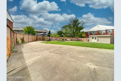 32A Woodedge Avenue #8, Edison, NJ 08817 - Photo 3