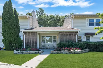 466 Crawford Street, Shrewsbury, NJ 07724 - Photo 3