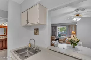 466 Crawford St, Shrewsbury, NJ 07724 - Photo 15