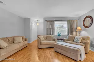 466 Crawford St, Shrewsbury, NJ 07724 - Photo 5